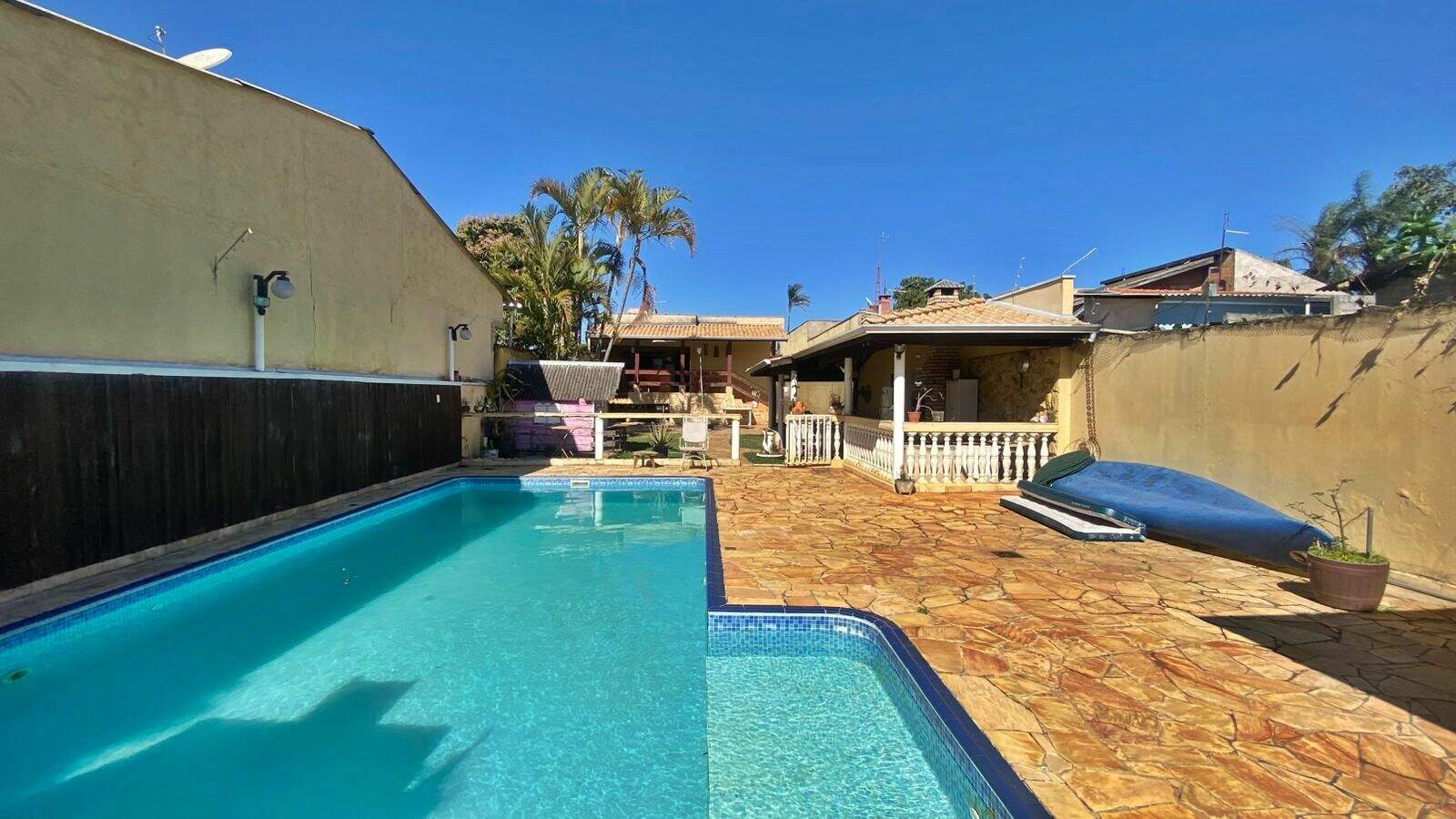 Casa à venda no Vila Santa Terezinha: 