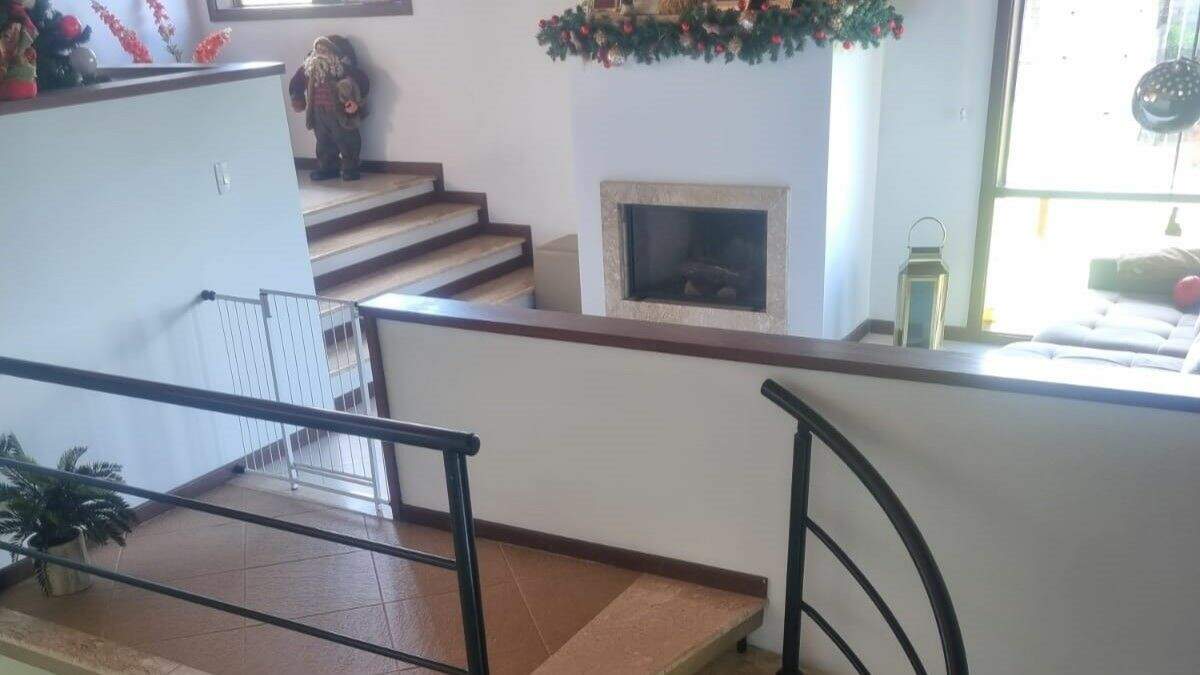 Casa à venda no Medeiros: 