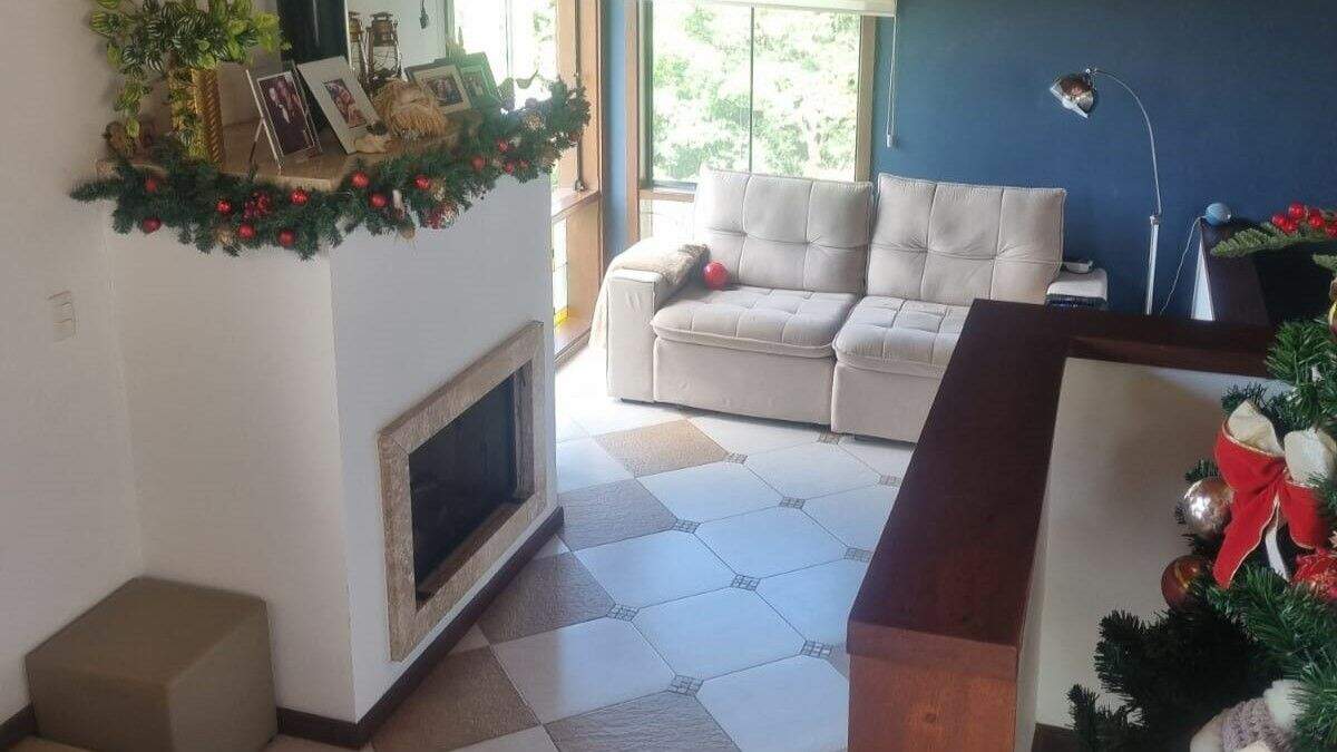 Casa à venda no Medeiros: 