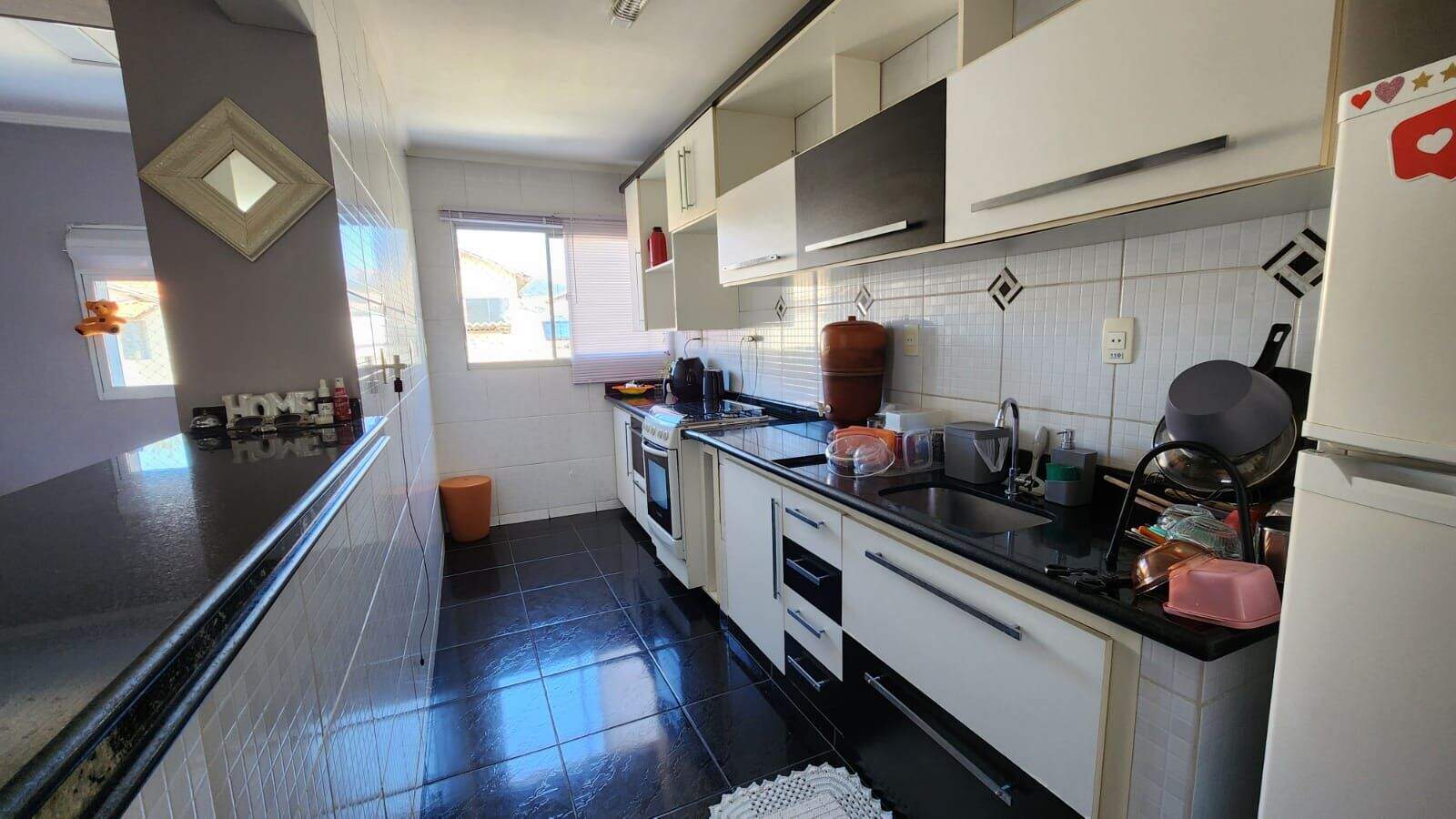 Casa à venda no Loteamento Reserva Ermida: 