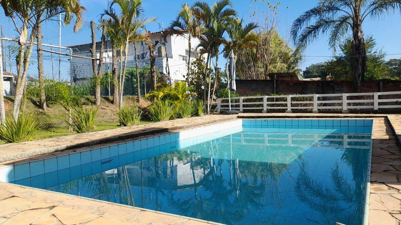 Chácara à venda no Medeiros: 