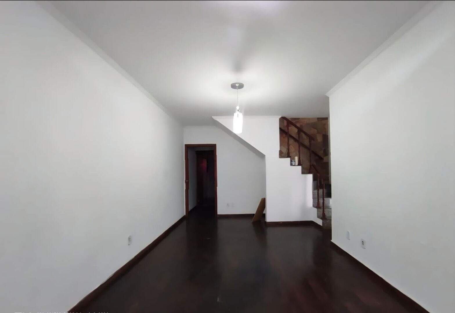 Casa à venda no Jardim Novo Mundo: 