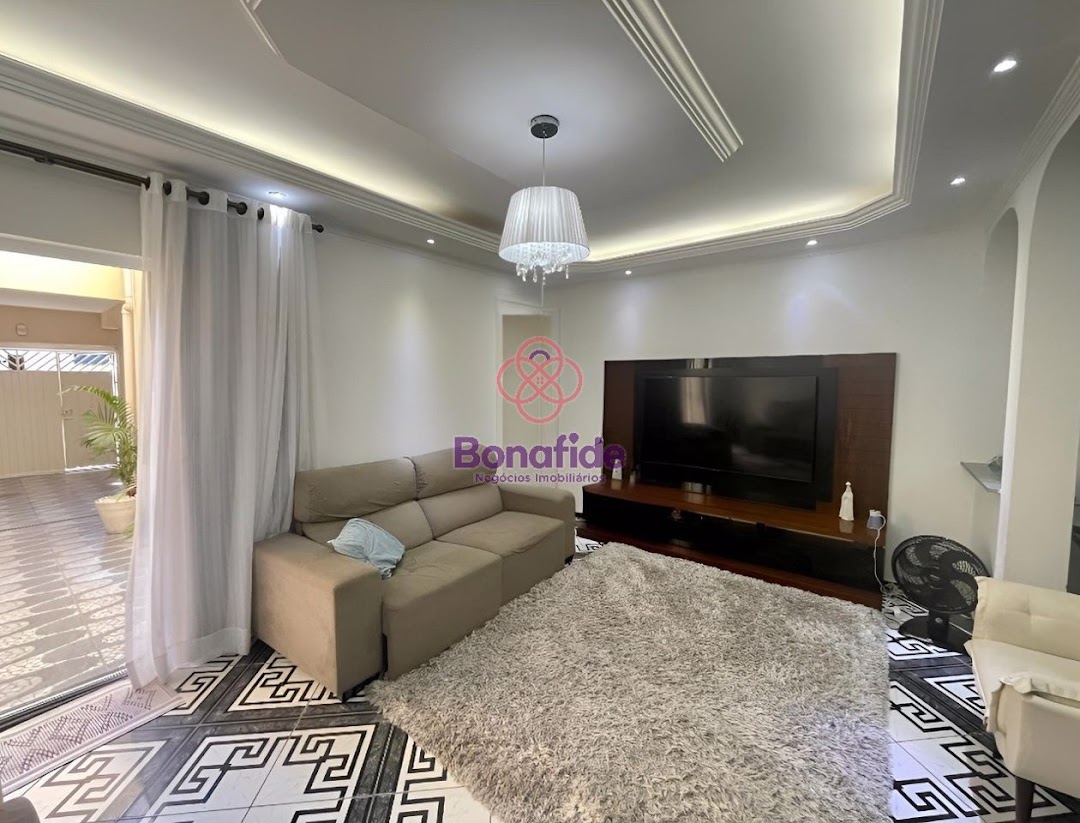 Casa à venda no Vila Vianelo: 