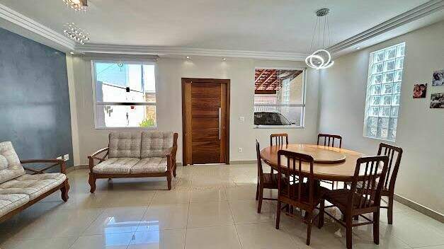 Casa à venda no Jardim Paulista II: 