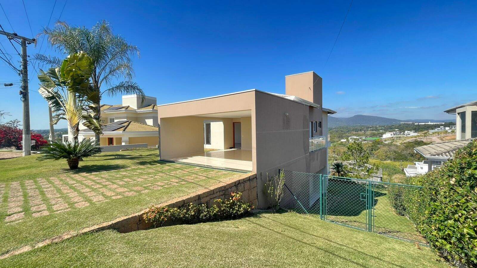 Casa à venda no Medeiros: 