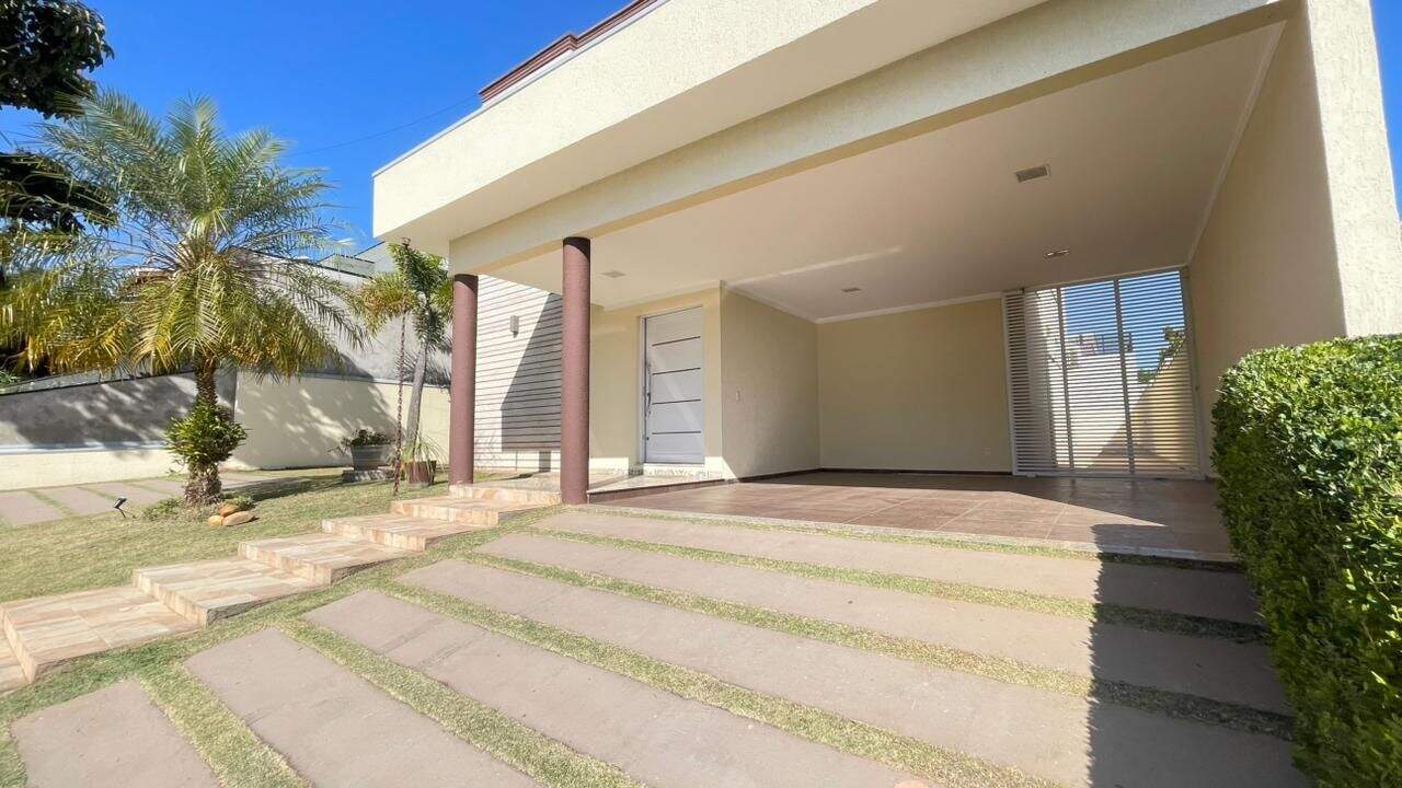 Casa à venda no Cambarah: 