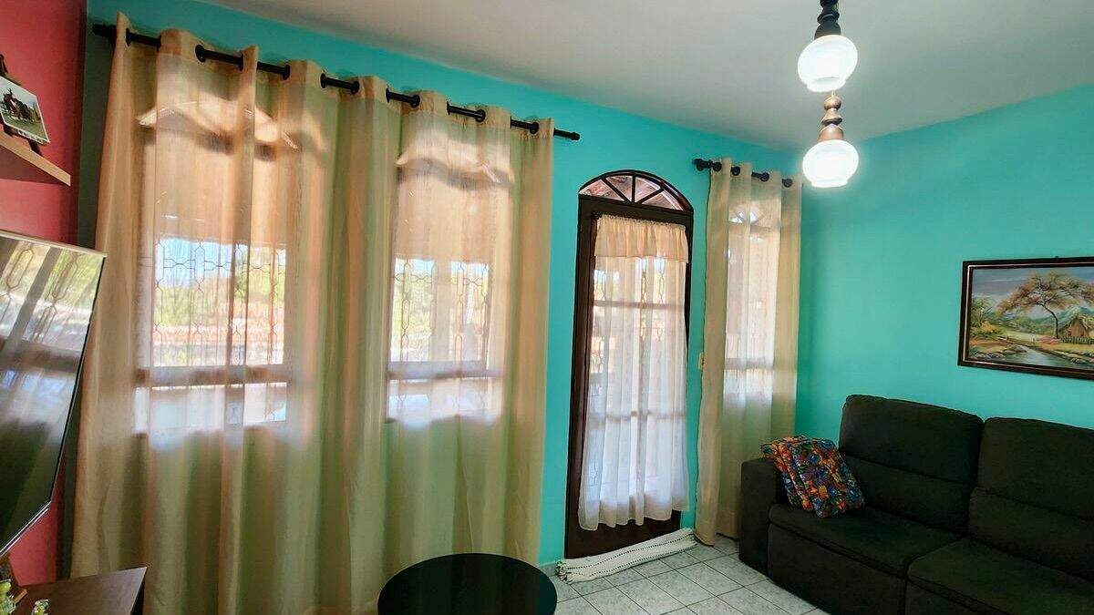 Casa à venda no Distrito Industrial: 