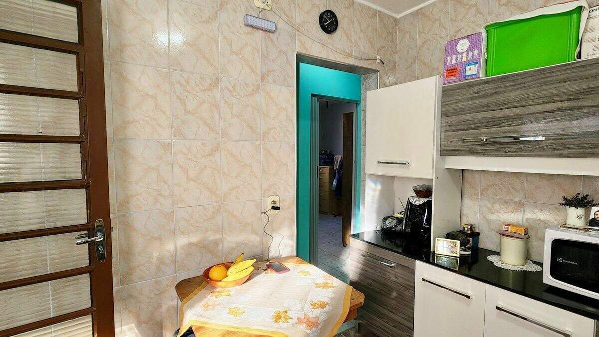 Casa à venda no Distrito Industrial: 