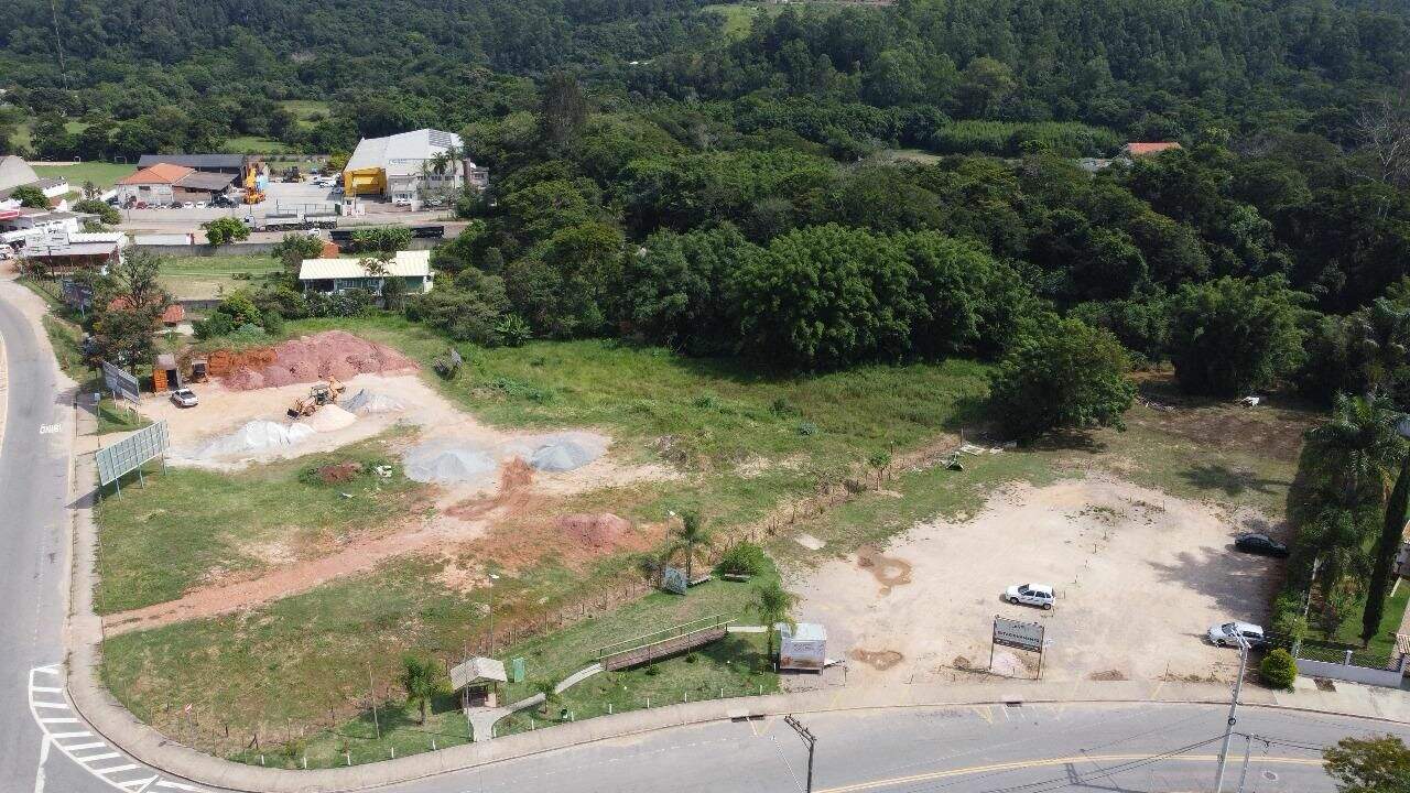 Área à venda no Jundiaí Mirim: 