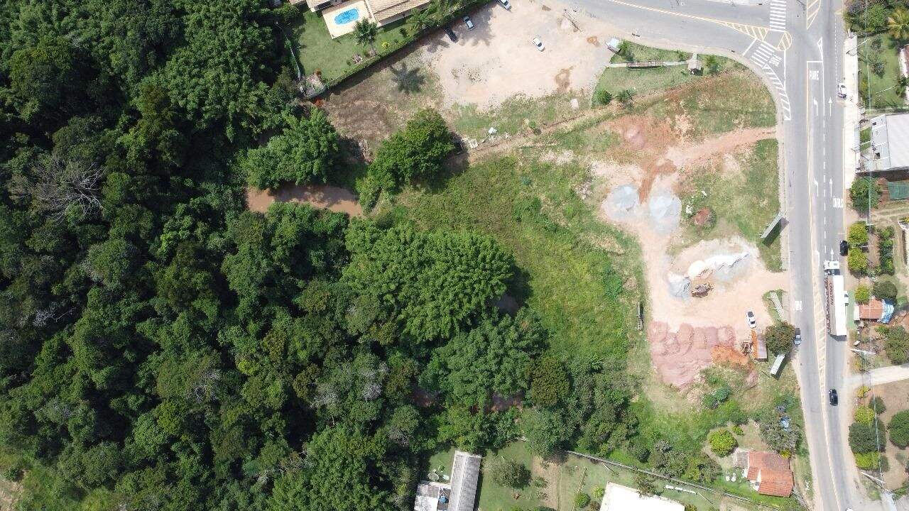 Área à venda no Jundiaí Mirim: 