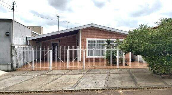 Casa à venda no Vila Vechi: 