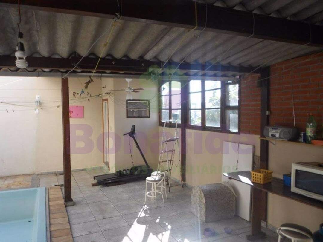 Casa à venda no Anhangabaú: 