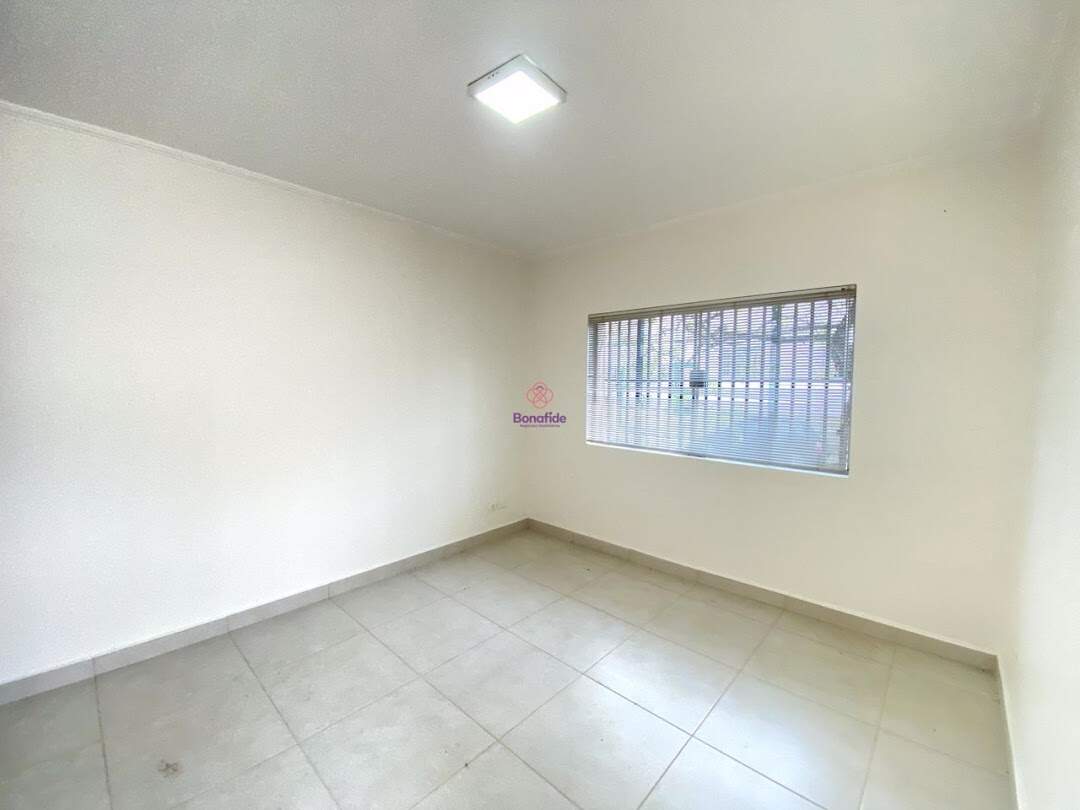 Casa à venda no Centro: 