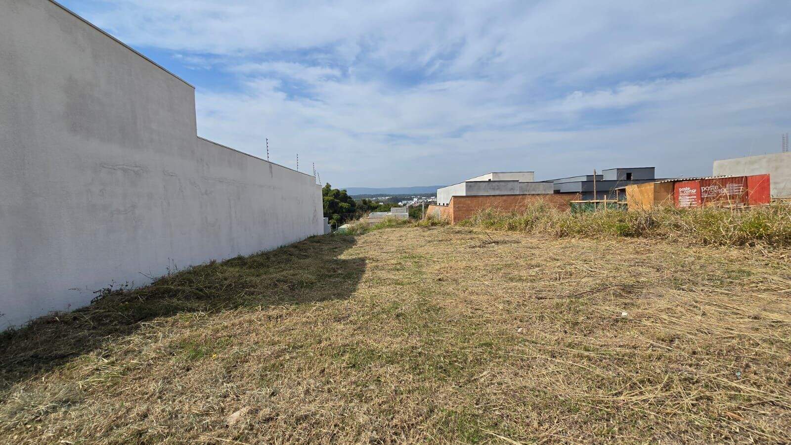 Terreno à venda no Parque dos Cafezais II: 