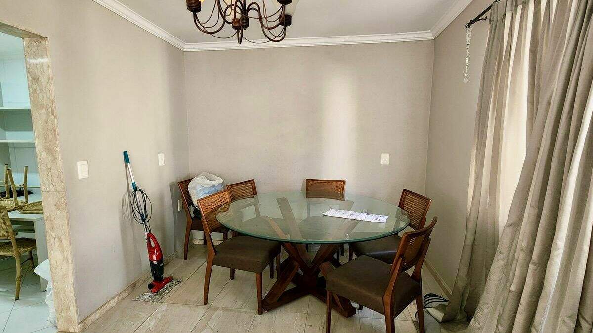 Casa à venda no Jardim das Samambaias: 