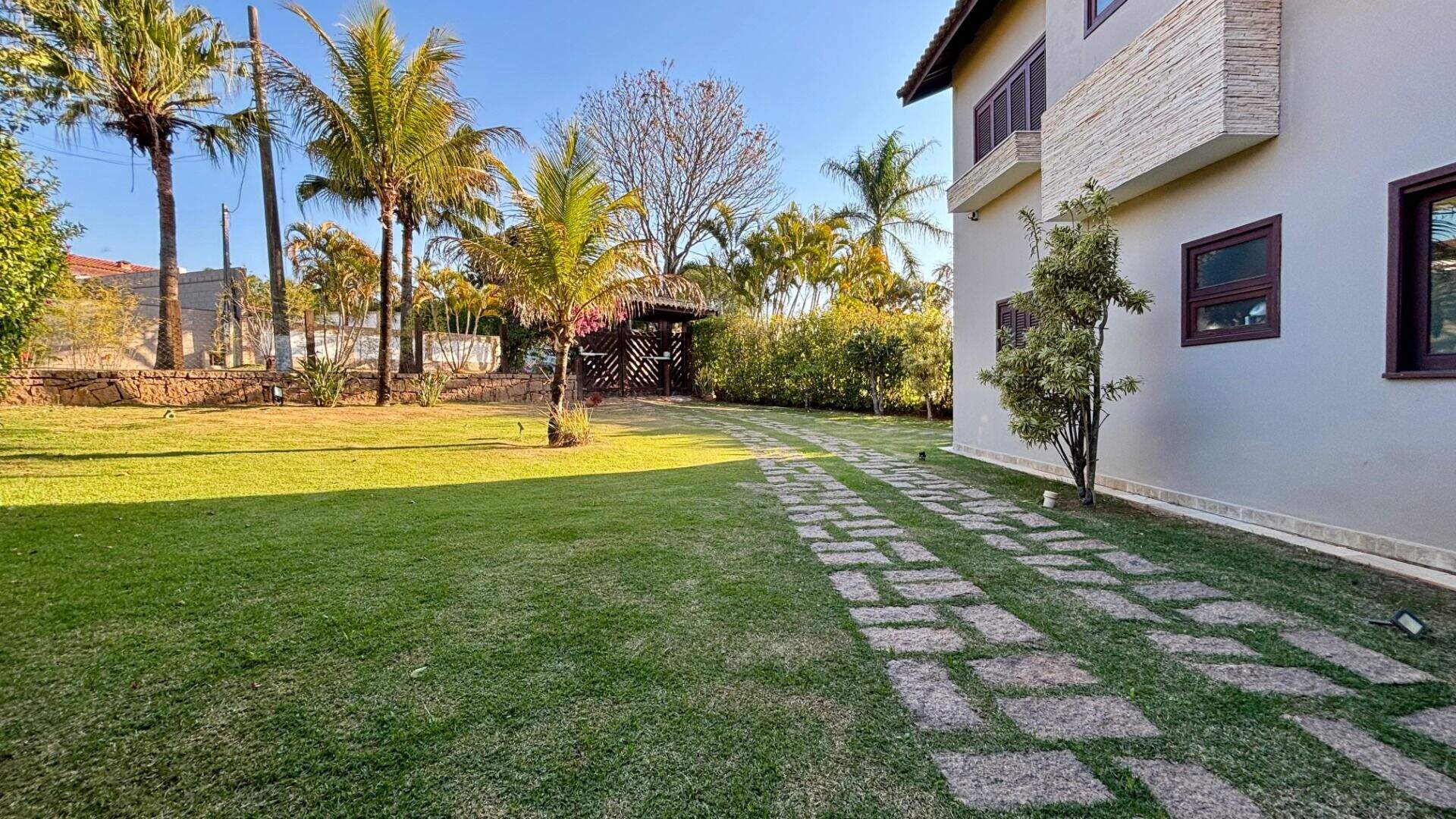 Casa à venda no Jardim do Ribeirão II: 
