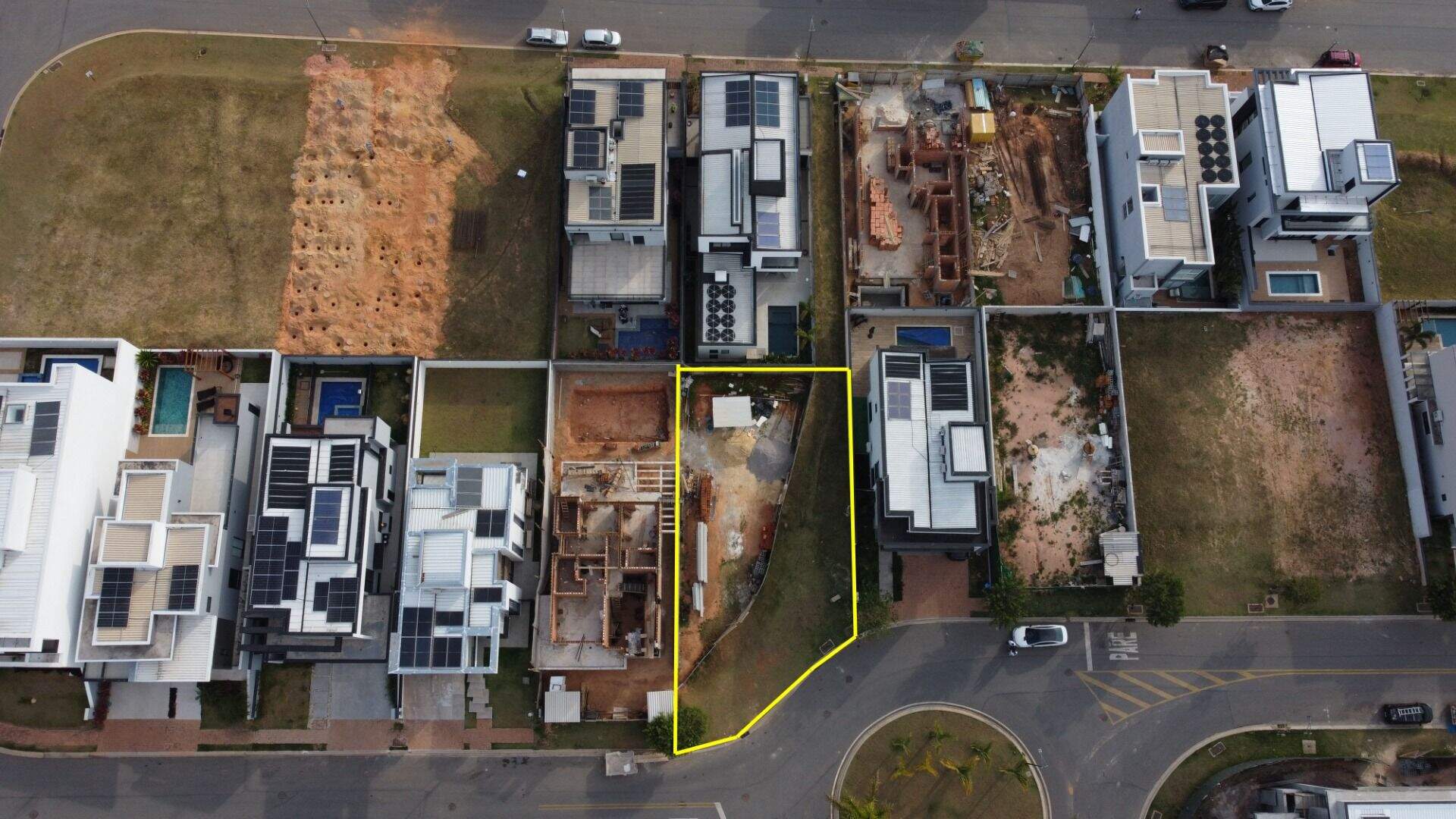 Terreno à venda no Loteamento Brisas do Lago: 