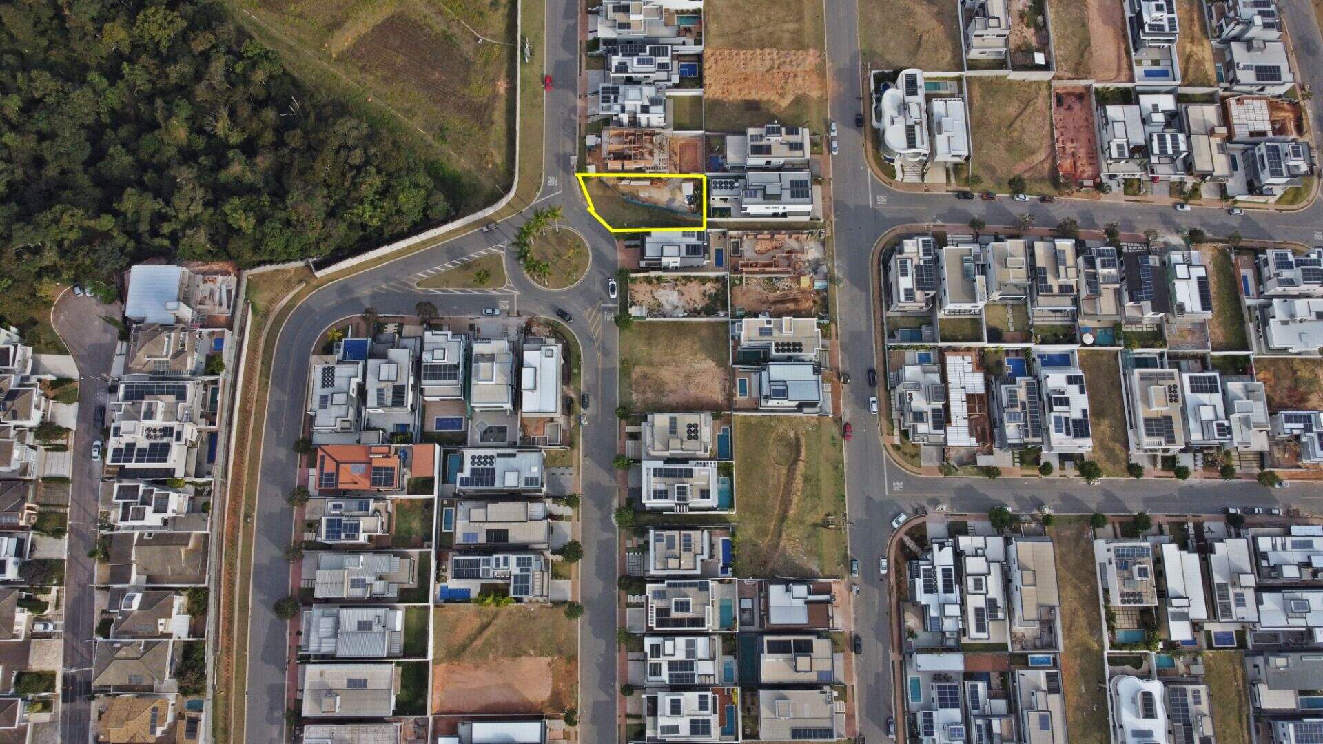 Terreno à venda no Loteamento Brisas do Lago: 