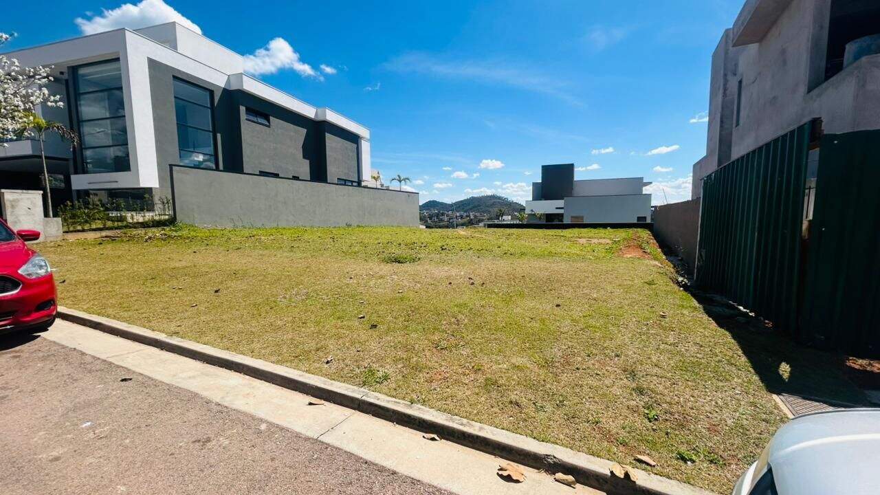 Terreno à venda no Chácara Terra Nova: 