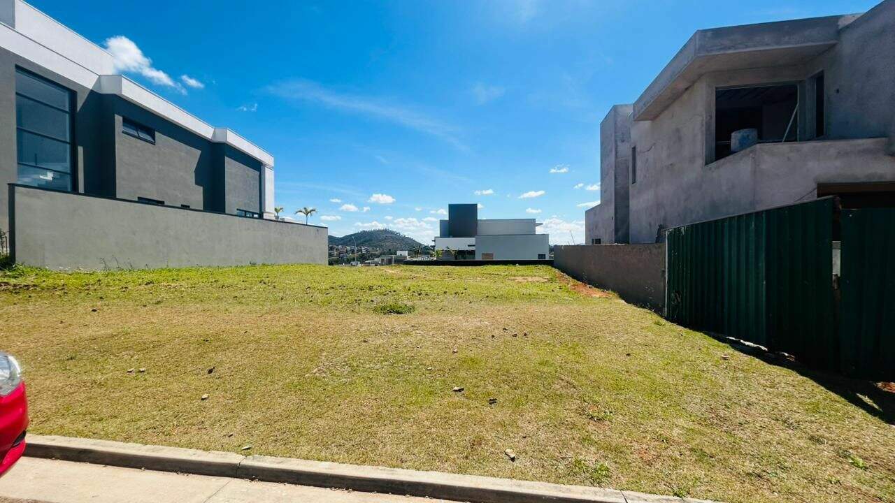 Terreno à venda no Chácara Terra Nova: 