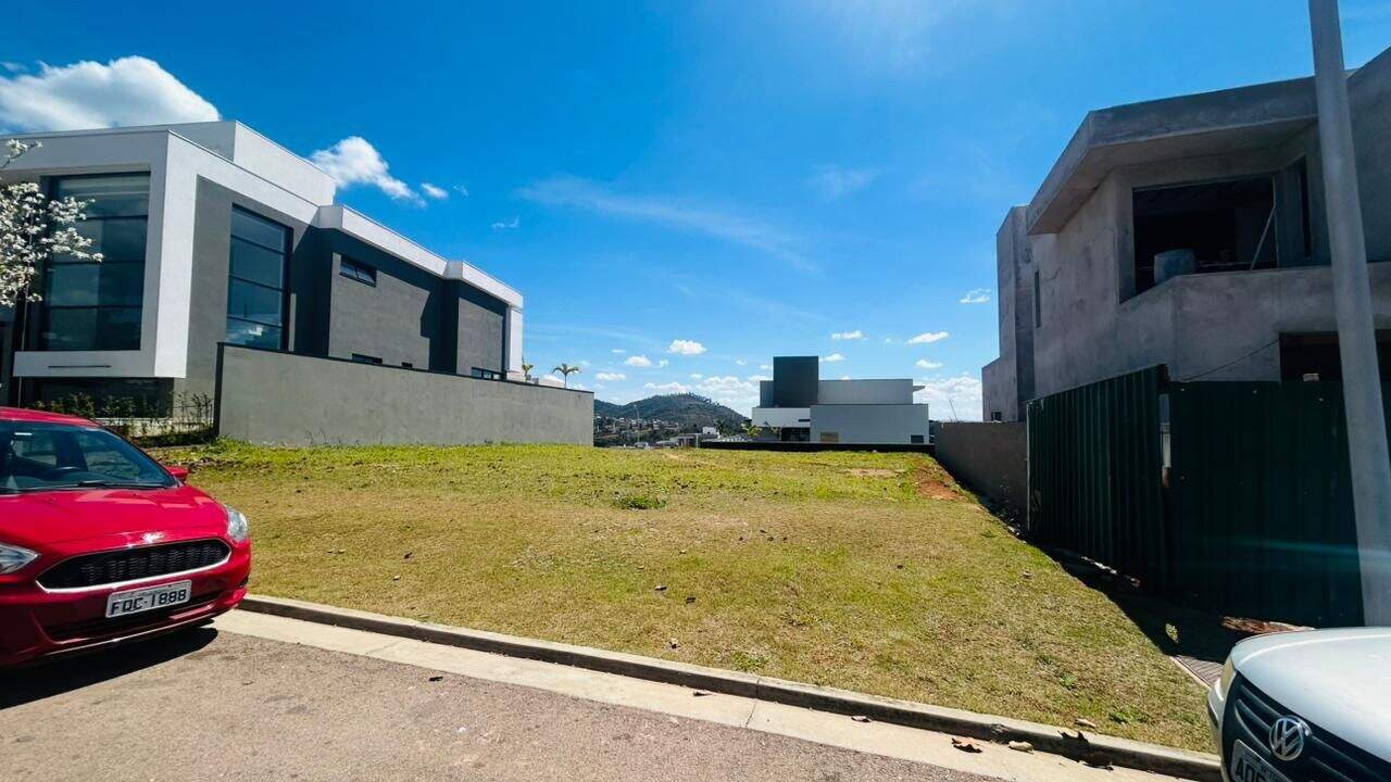 Terreno à venda no Chácara Terra Nova: 