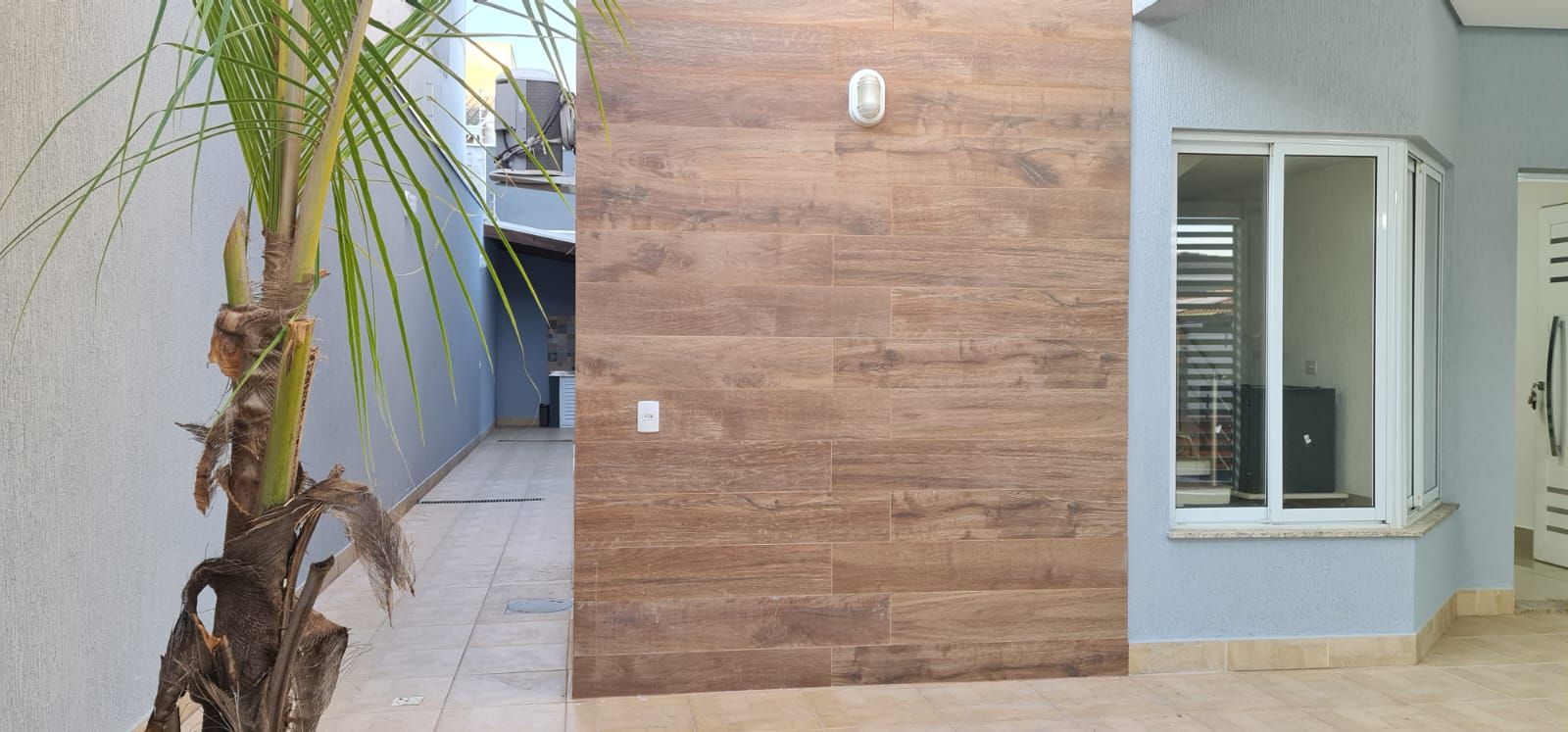 Casa à venda no Jardim das Tulipas: 