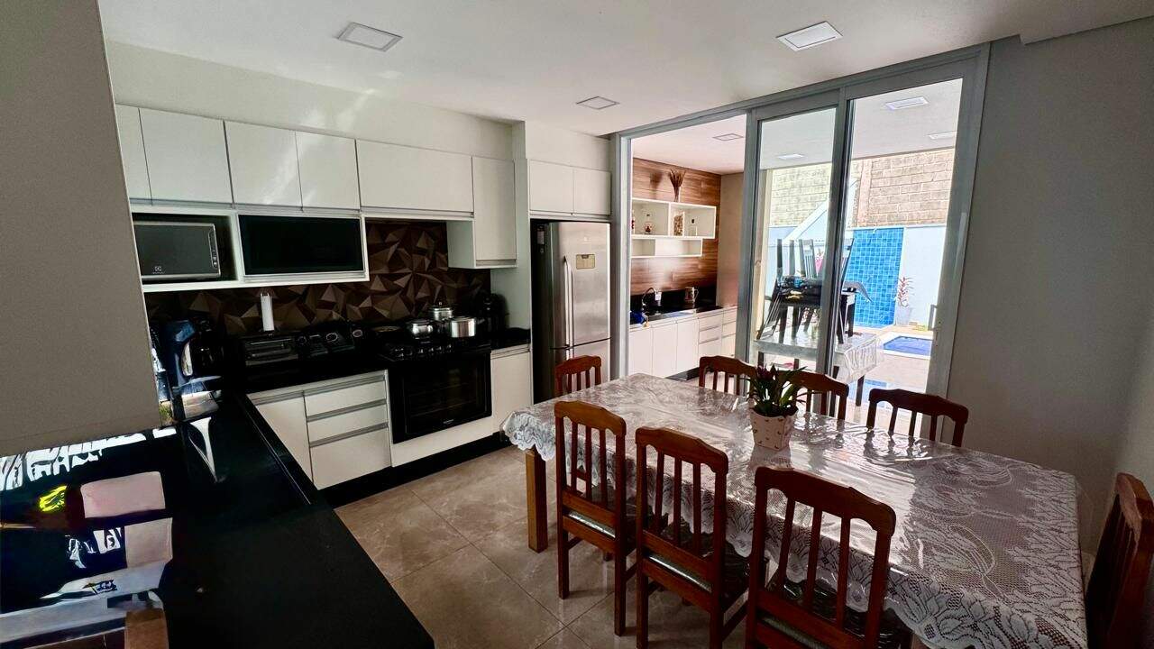 Casa à venda no Nova Era: 