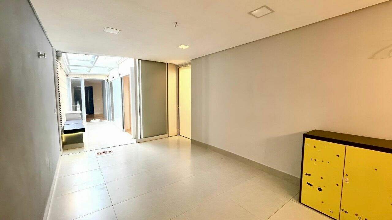 Casa à venda no Loteamento Reserva Ermida: 