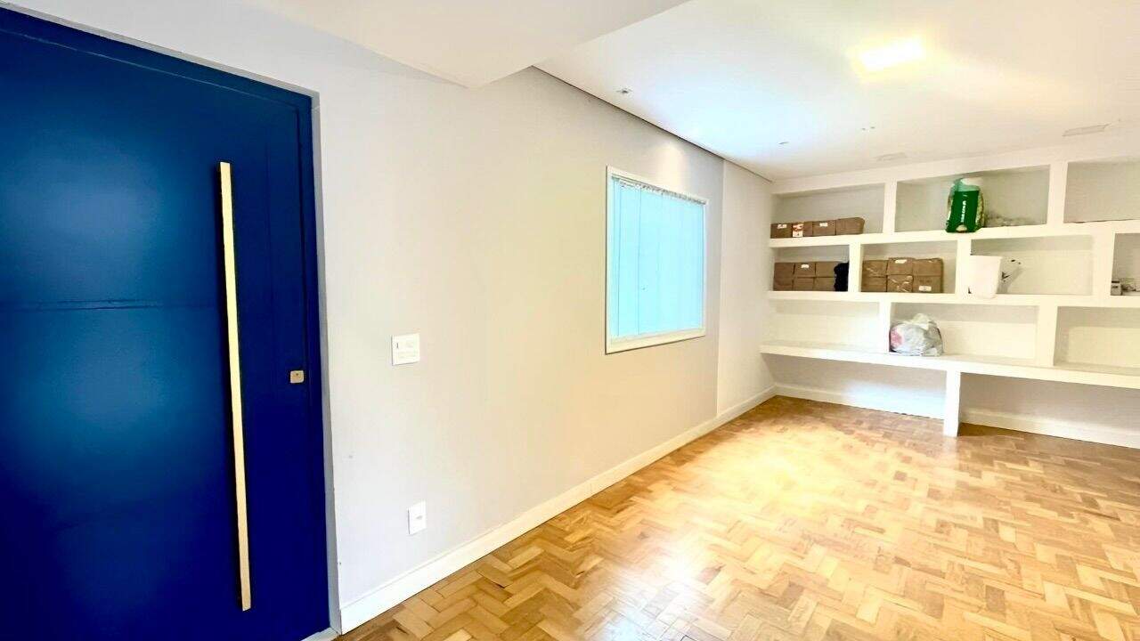 Casa à venda no Loteamento Reserva Ermida: 