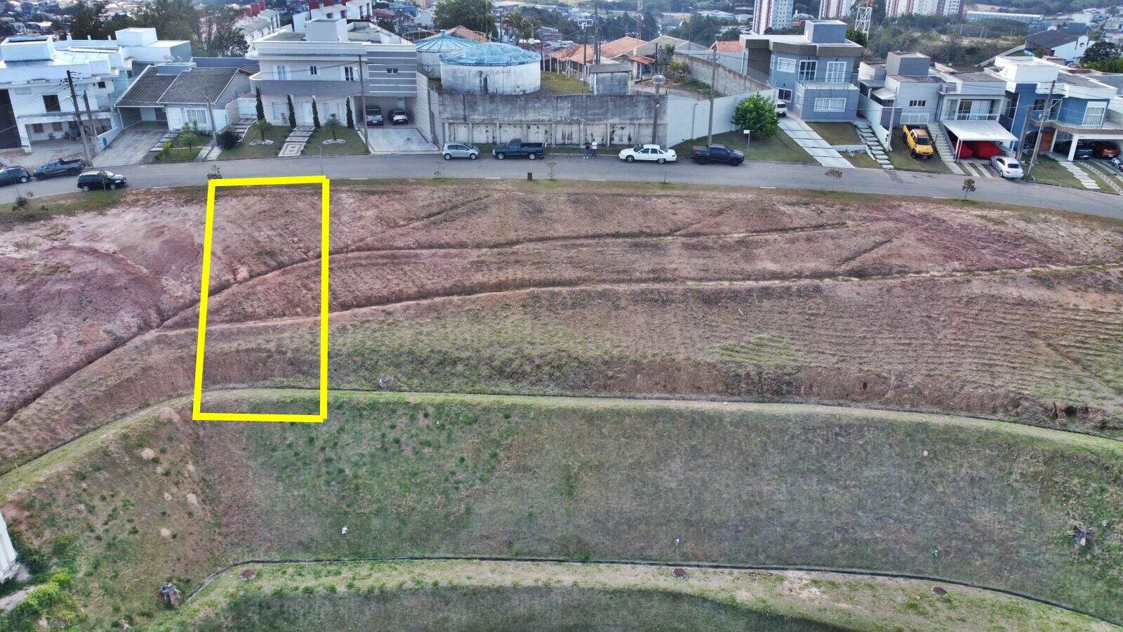 Terreno à venda no Jardim Promeca: 