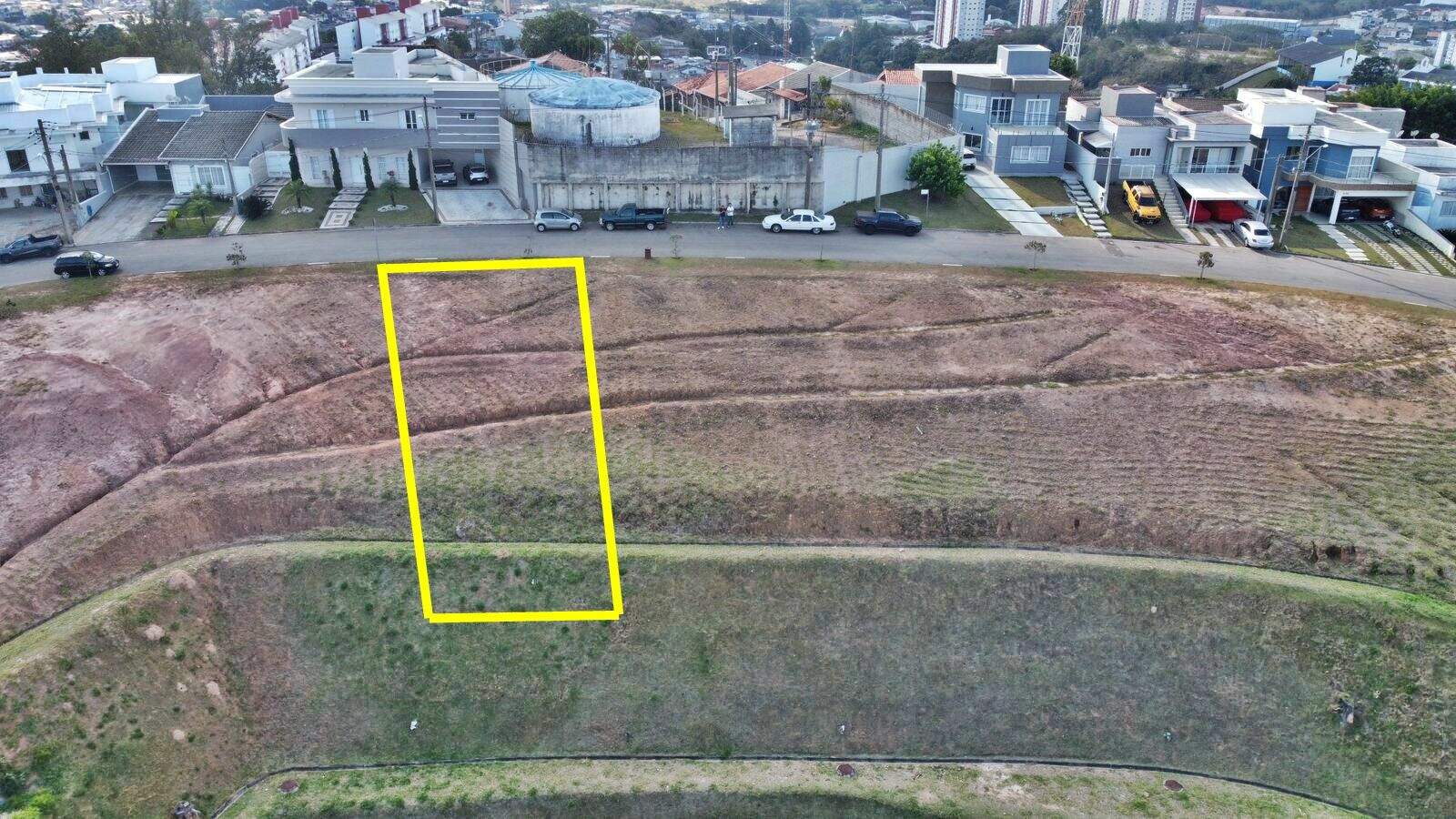 Terreno à venda no Jardim Promeca: 