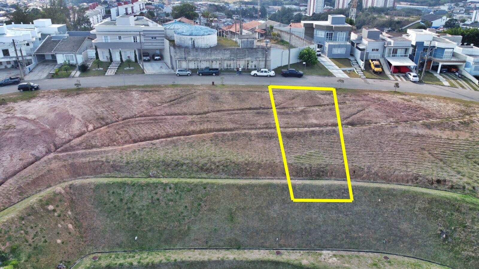 Terreno à venda no Jardim Promeca: 