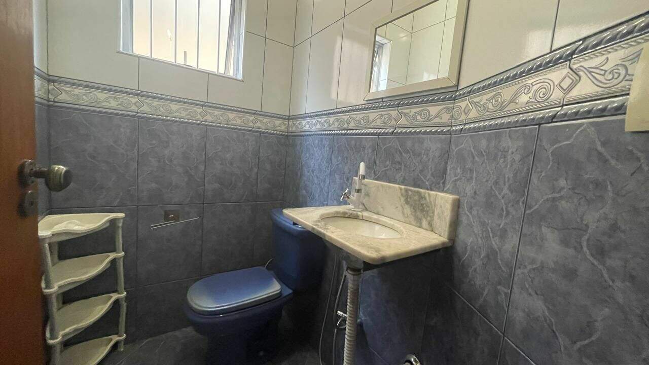 Casa à venda no Jardim Marambaia II: 