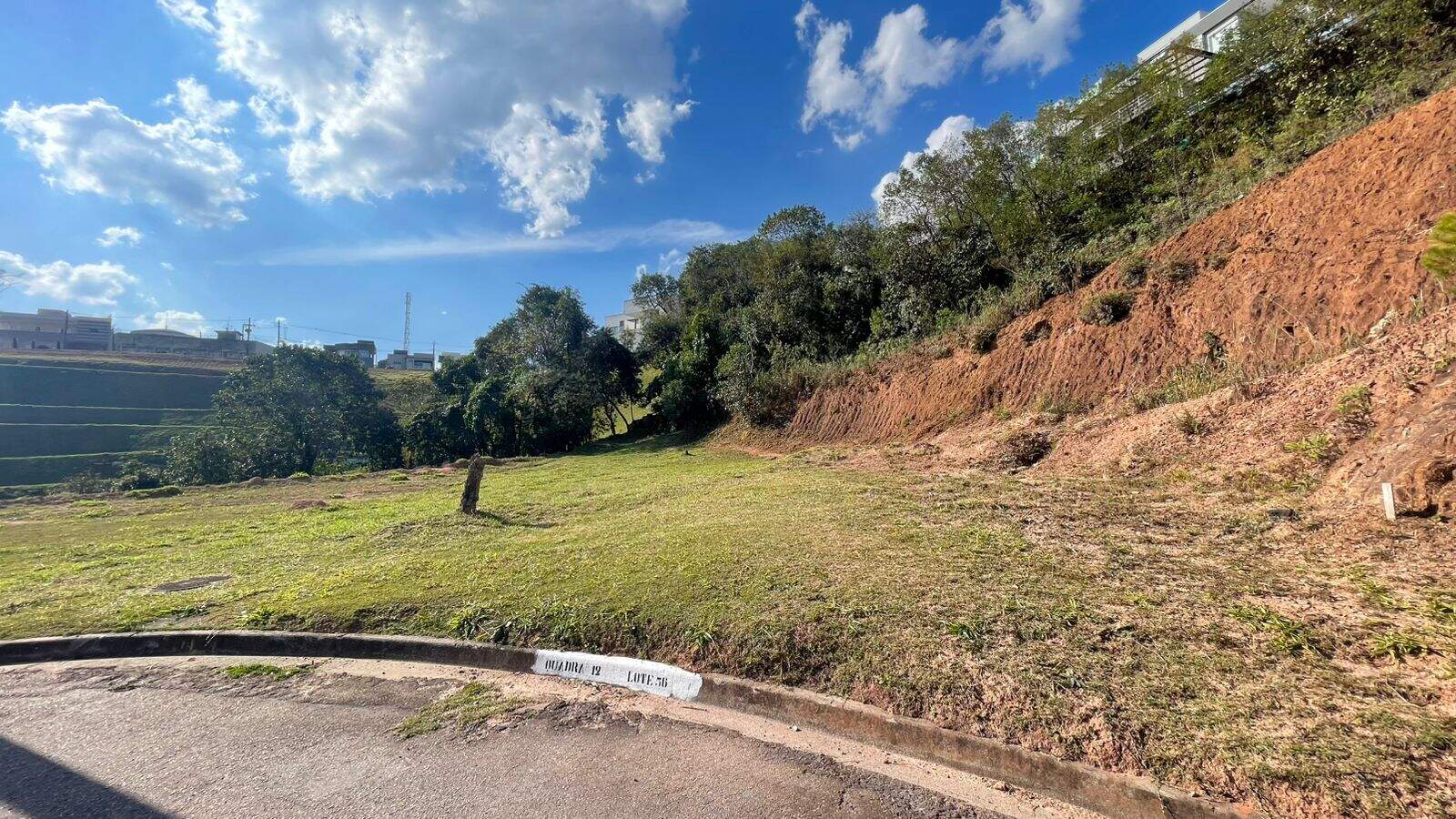 Terreno à venda no Jardim Promeca: 
