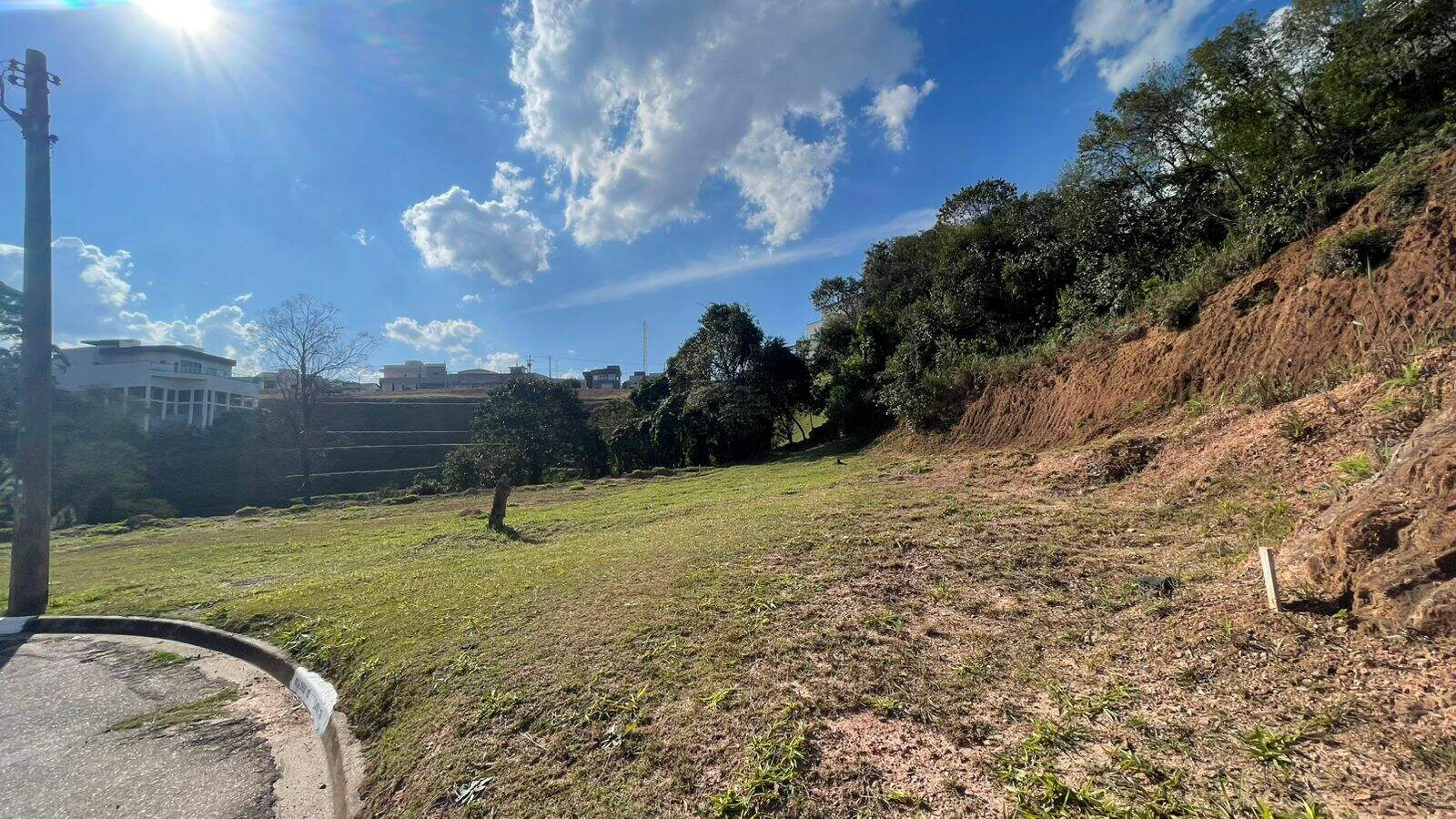 Terreno à venda no Jardim Promeca: 