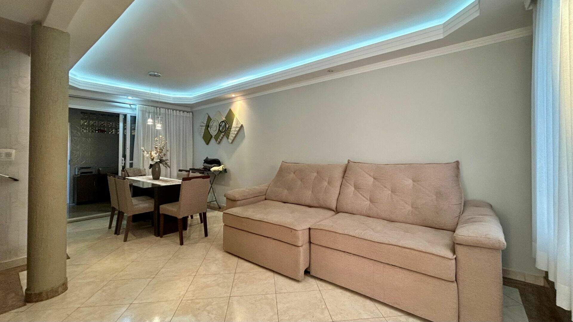 Casa à venda no Jardim Shangai: 