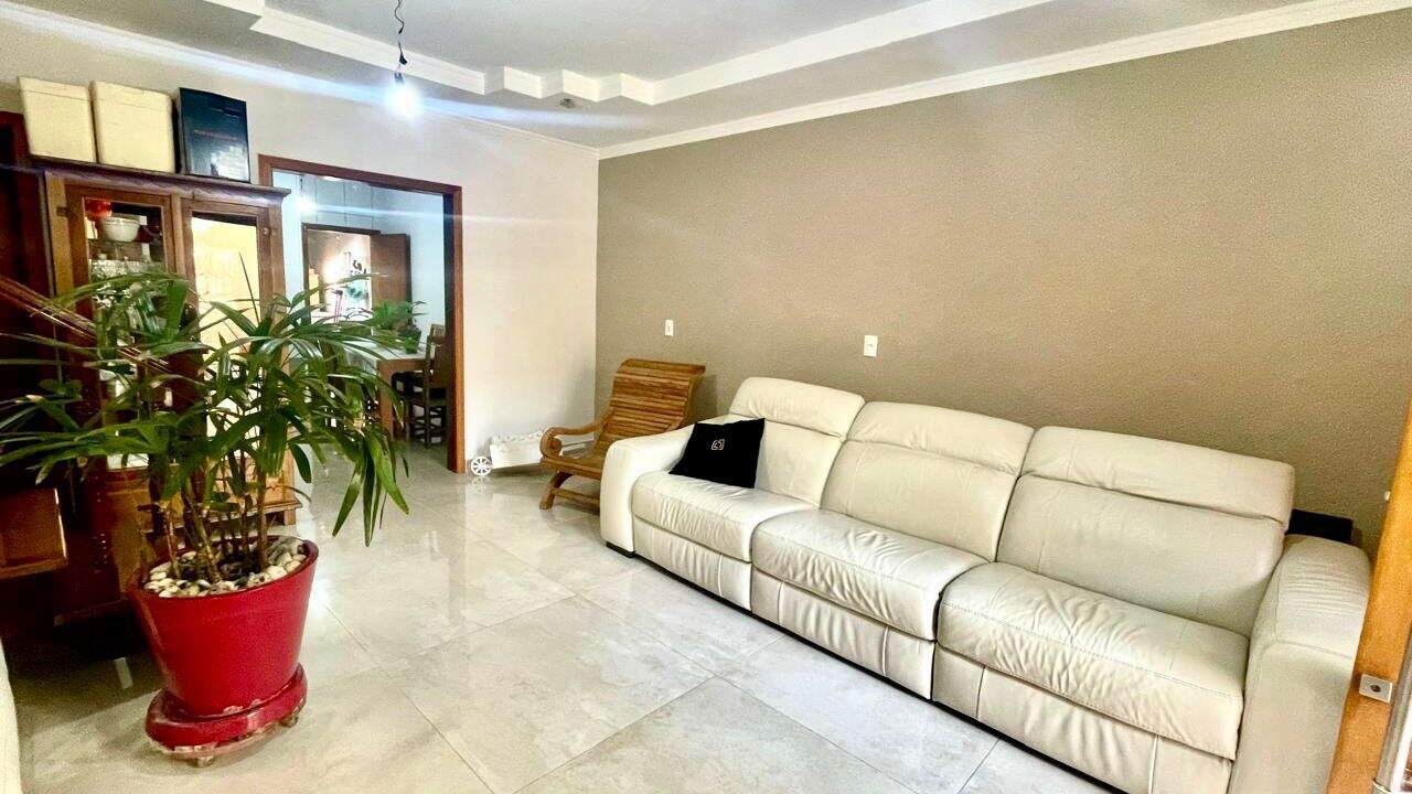 Casa à venda no Jardim Marambaia II: 
