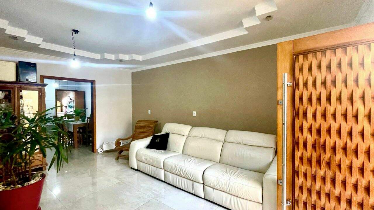 Casa à venda no Jardim Marambaia II: 