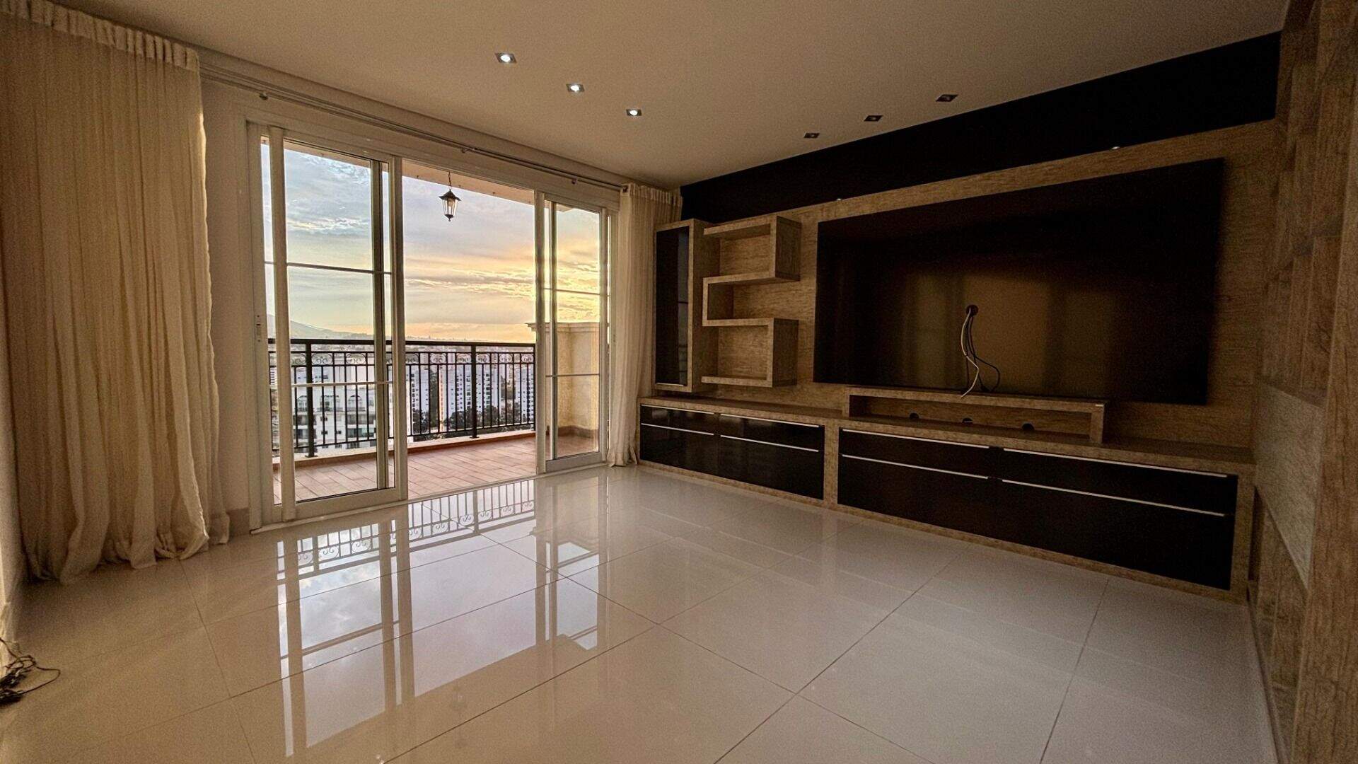 Apartamento à venda no Jardim Campos Elísios: 