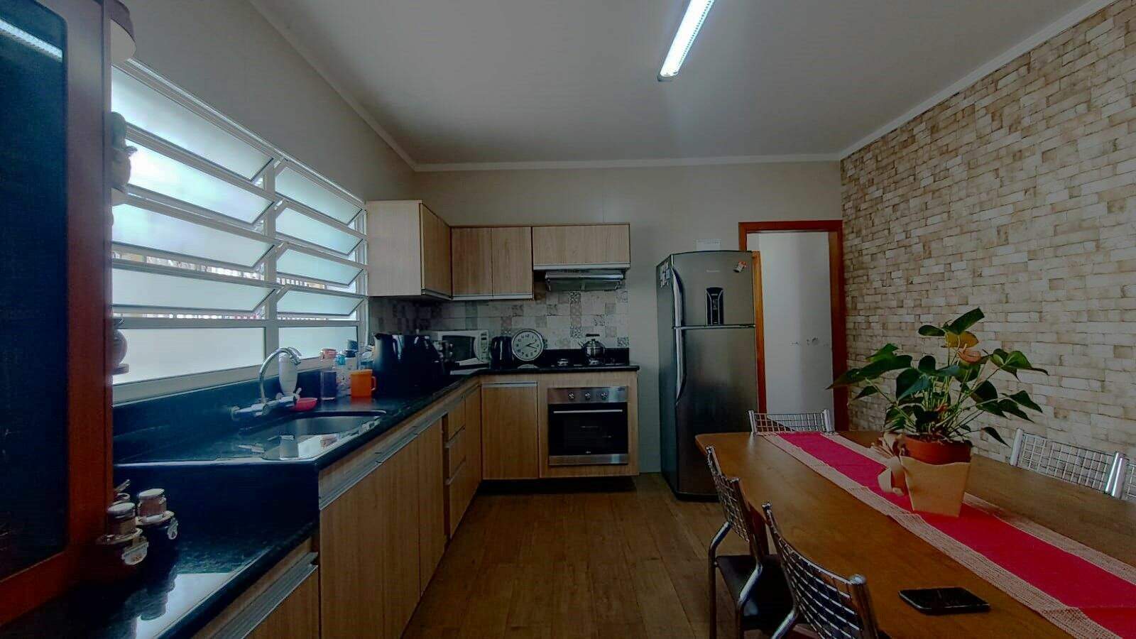 Casa à venda no Vila Inhamupe: 