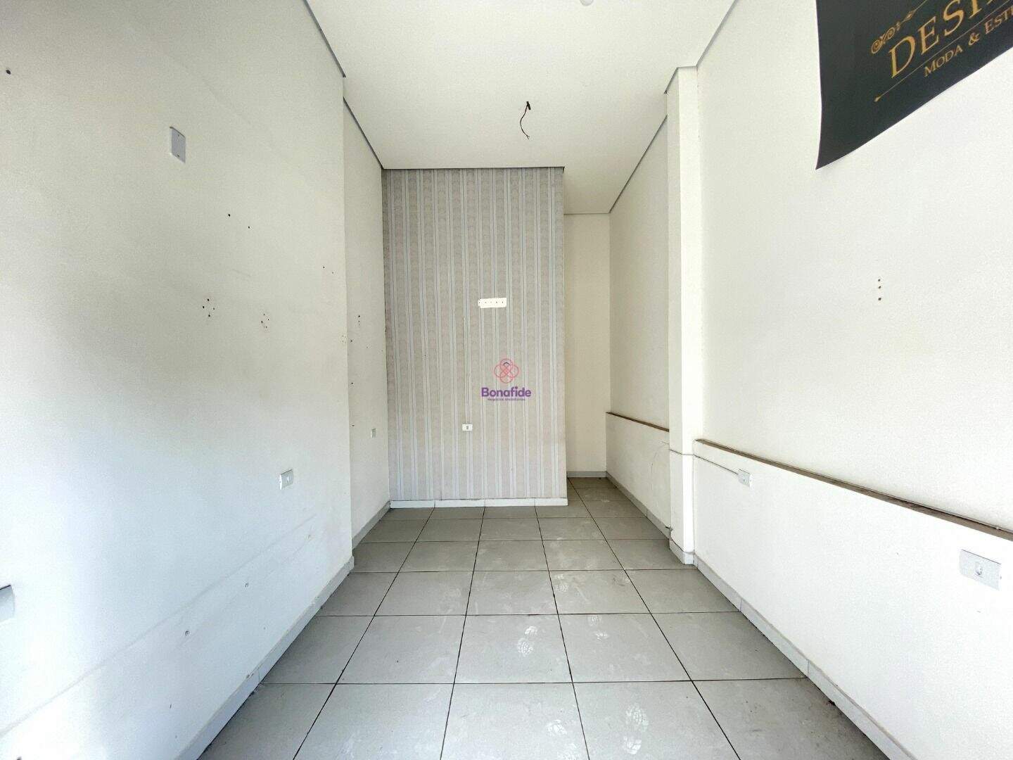 Salão à venda no Jardim Ana Maria: 