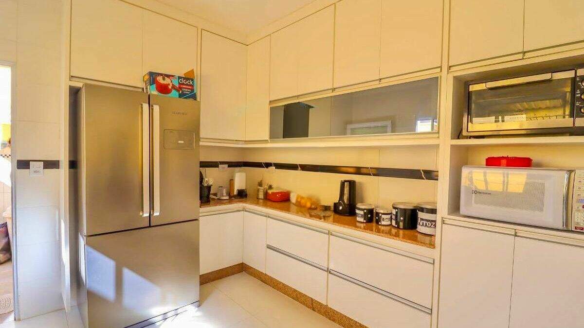 Casa à venda no Jardim Tannus: 