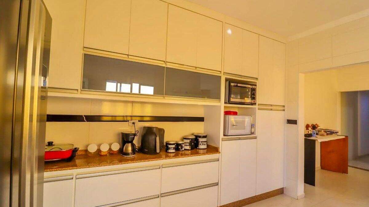 Casa à venda no Jardim Tannus: 