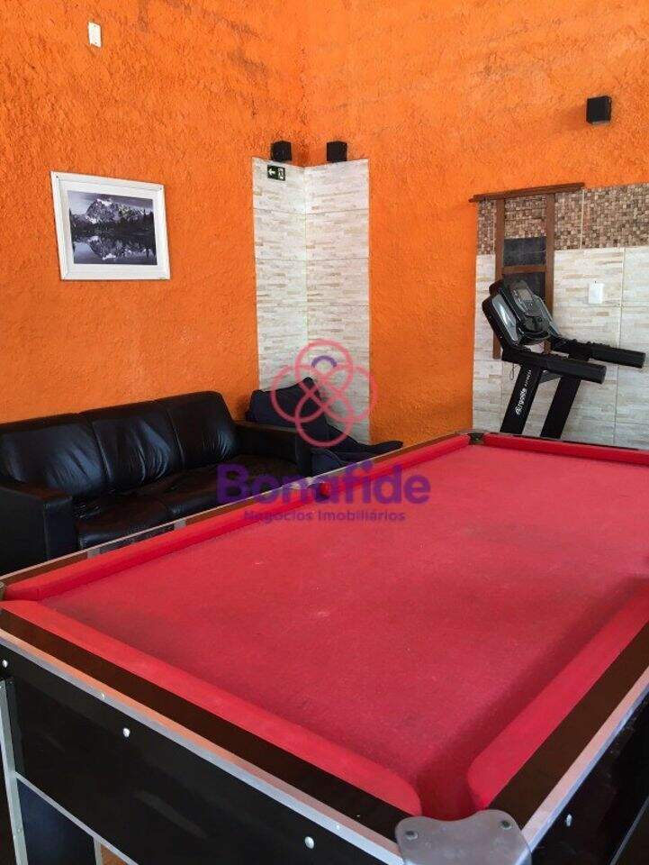 Prédio à venda no Jardim Ana Luiza: 