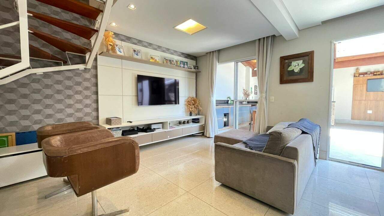 Casa à venda no Pleno Novo Engordadouro: 