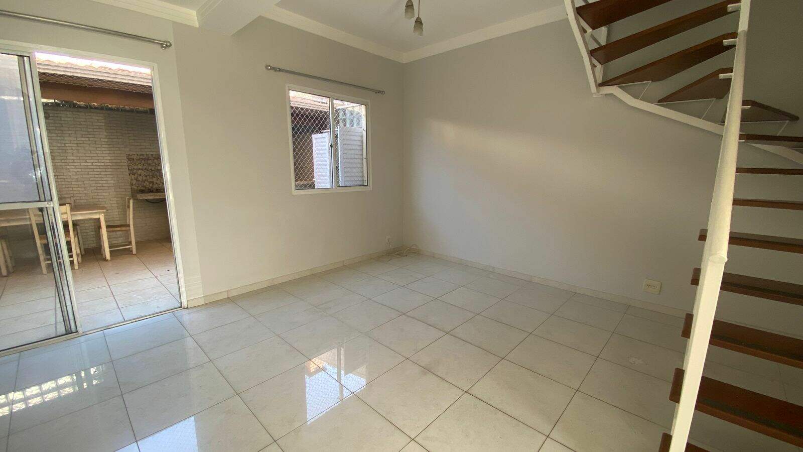 Casa à venda no Jardim Shangai: 