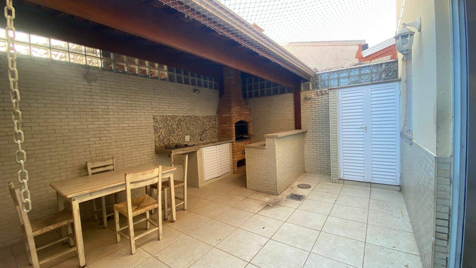 Casa à venda no Jardim Shangai: 