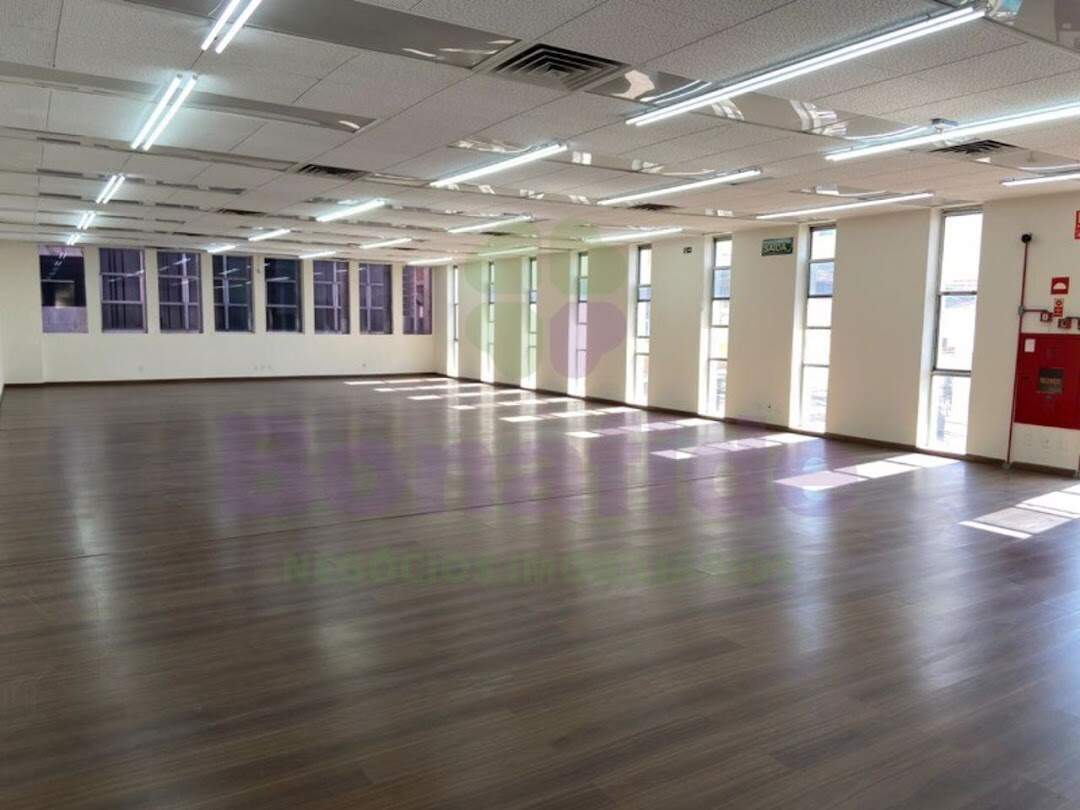 Salão para aluguel no Centro: 