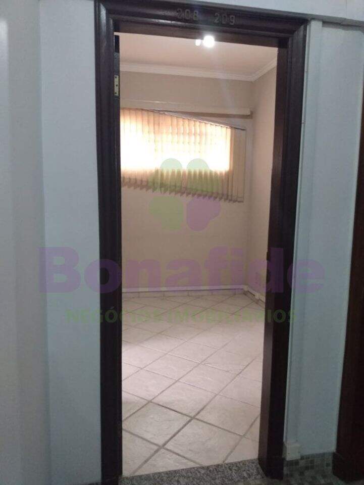 Sala para aluguel no Centro: 
