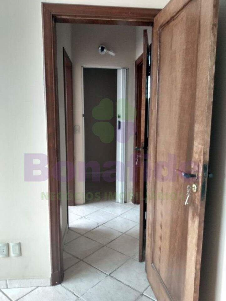 Sala para aluguel no Centro: 